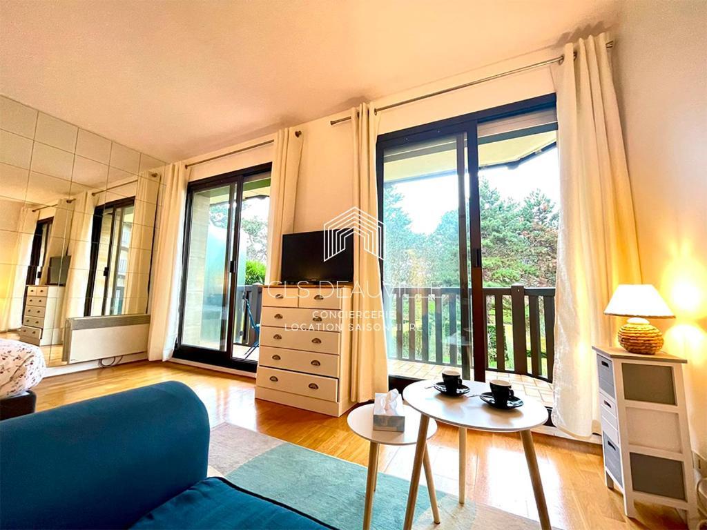Studio 1 Gainsbourg C.L.S Deauville Exterior photo